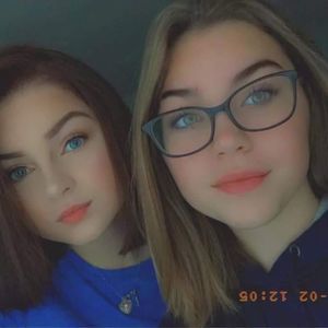 Meet your Posher, Suzanne